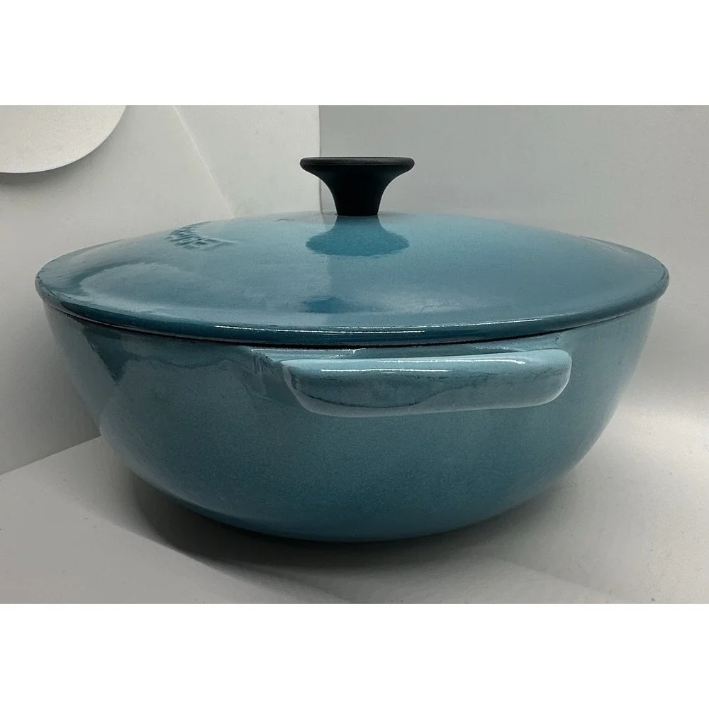 Le Creuset authentic le